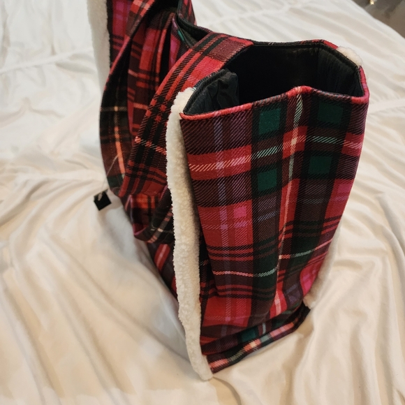 Victoria's Secret red green white plaid tote bag NWT - Picture 9 of 11